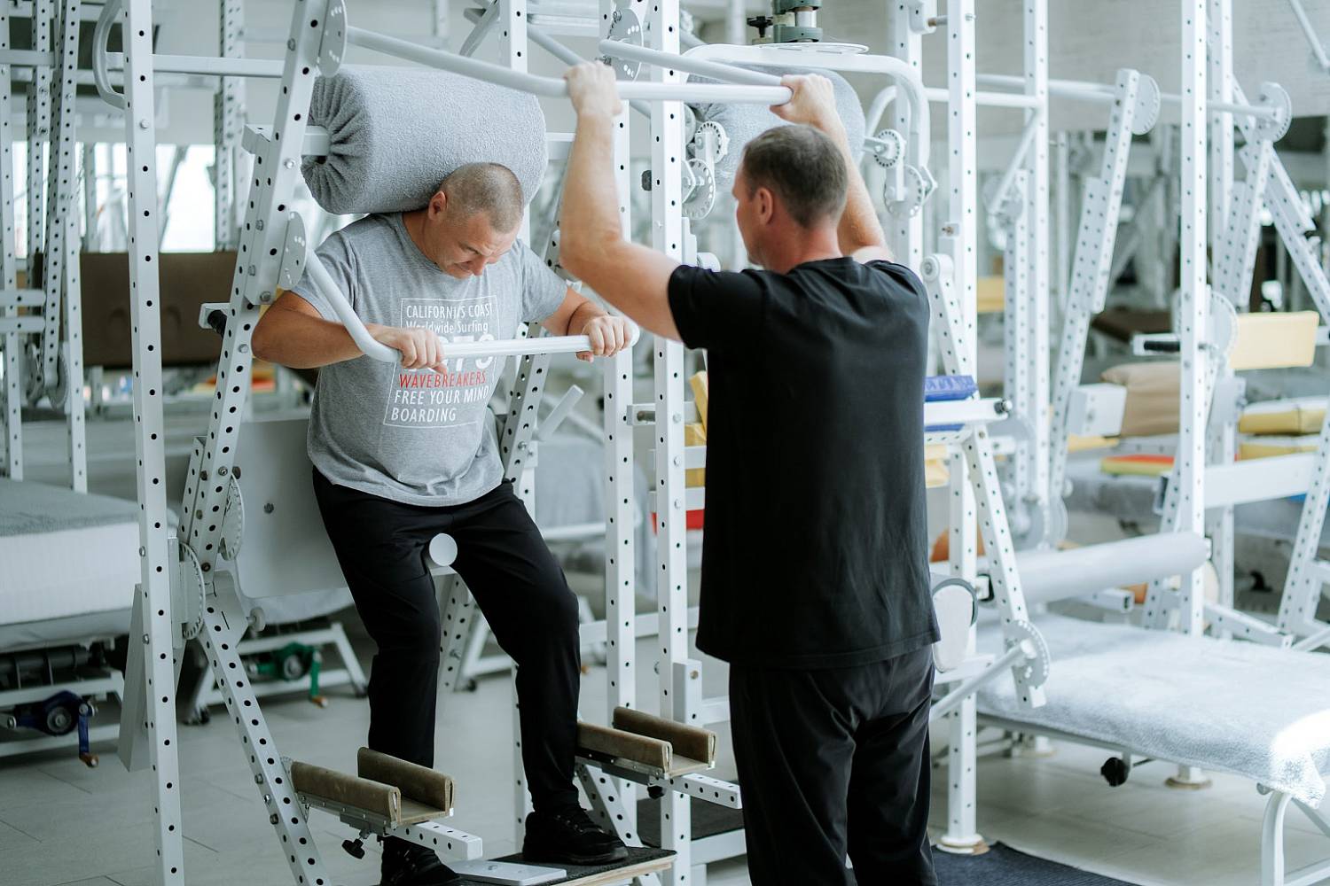 Solución de problemas de rehabilitación en osteoporosis y osteocondrosis en el Centro Doctor Blum